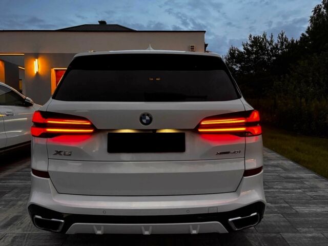 Білий БМВ Х5, об'ємом двигуна 2 л та пробігом 67 тис. км за 31000 $, фото 5 на Automoto.ua