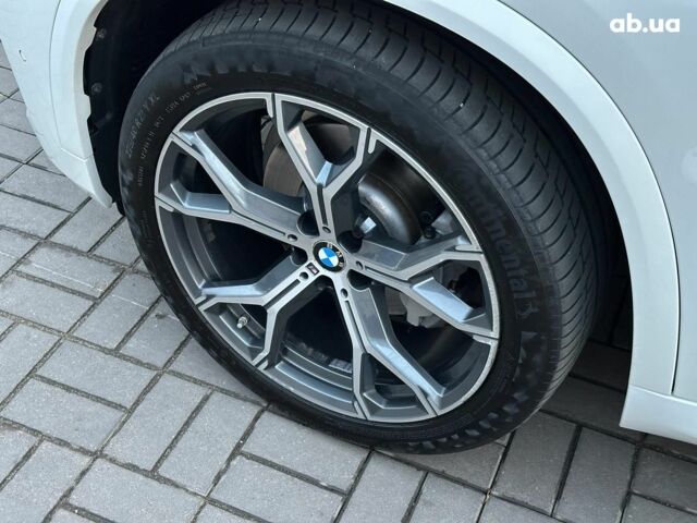 Белый БМВ Х5, объемом двигателя 3 л и пробегом 80 тыс. км за 55980 $, фото 6 на Automoto.ua