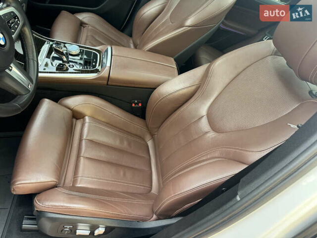 Білий БМВ Х5, об'ємом двигуна 3 л та пробігом 124 тис. км за 53900 $, фото 26 на Automoto.ua