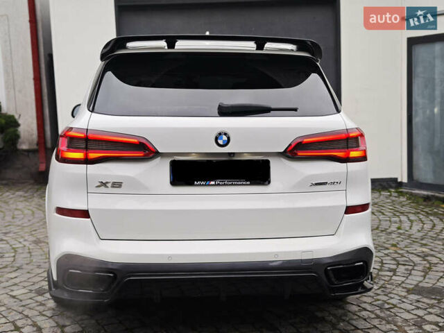 Белый БМВ Х5, объемом двигателя 3 л и пробегом 124 тыс. км за 49000 $, фото 30 на Automoto.ua