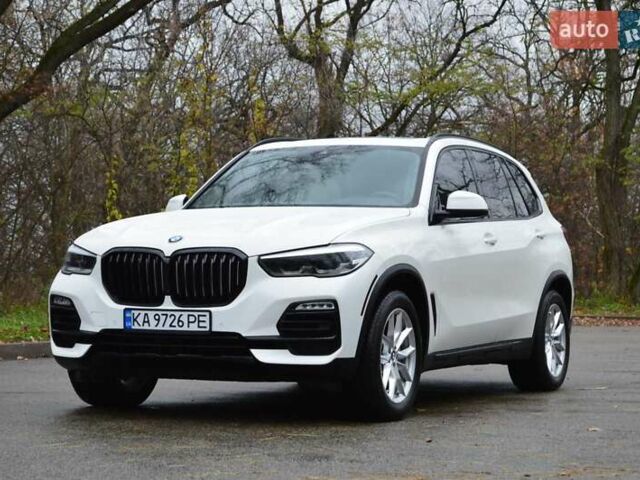 Белый БМВ Х5, объемом двигателя 3 л и пробегом 117 тыс. км за 56000 $, фото 22 на Automoto.ua