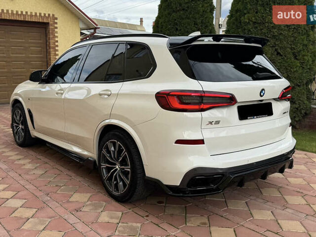 Белый БМВ Х5, объемом двигателя 3 л и пробегом 124 тыс. км за 49000 $, фото 22 на Automoto.ua