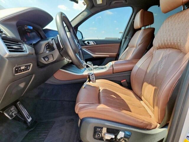 Білий БМВ Х5, об'ємом двигуна 4.4 л та пробігом 98 тис. км за 31000 $, фото 6 на Automoto.ua