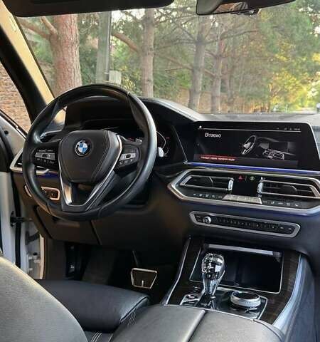 Белый БМВ Х5, объемом двигателя 3 л и пробегом 59 тыс. км за 46000 $, фото 31 на Automoto.ua