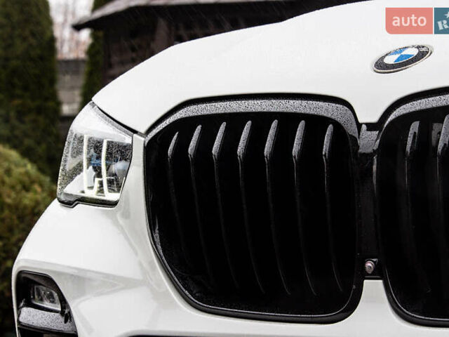 Белый БМВ Х5, объемом двигателя 4.4 л и пробегом 118 тыс. км за 57000 $, фото 68 на Automoto.ua