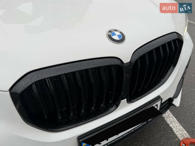 Белый БМВ Х5, объемом двигателя 2 л и пробегом 68 тыс. км за 56500 $, фото 44 на Automoto.ua