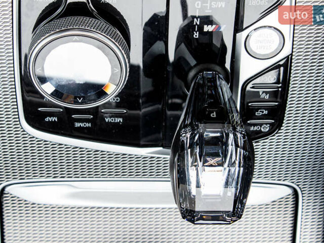 Білий БМВ Х5, об'ємом двигуна 4.39 л та пробігом 78 тис. км за 60500 $, фото 7 на Automoto.ua