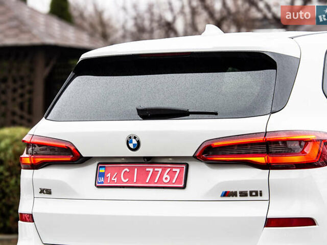 Белый БМВ Х5, объемом двигателя 4.4 л и пробегом 118 тыс. км за 57000 $, фото 88 на Automoto.ua