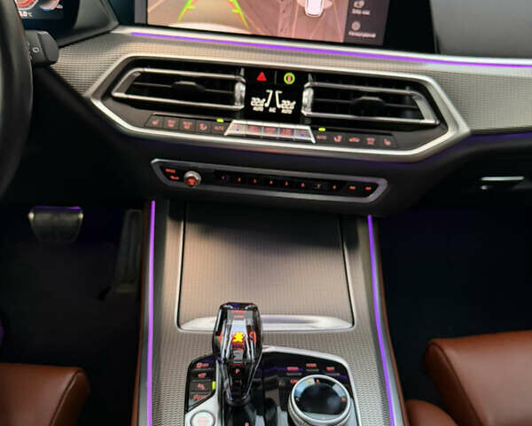 Білий БМВ Х5, об'ємом двигуна 2.99 л та пробігом 164 тис. км за 63000 $, фото 21 на Automoto.ua