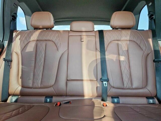 Білий БМВ Х5, об'ємом двигуна 4.4 л та пробігом 98 тис. км за 31000 $, фото 9 на Automoto.ua