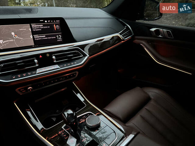 Белый БМВ Х5, объемом двигателя 3 л и пробегом 125 тыс. км за 51000 $, фото 19 на Automoto.ua