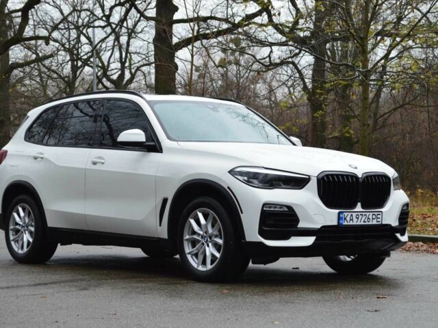 Белый БМВ Х5, объемом двигателя 3 л и пробегом 117 тыс. км за 56000 $, фото 3 на Automoto.ua
