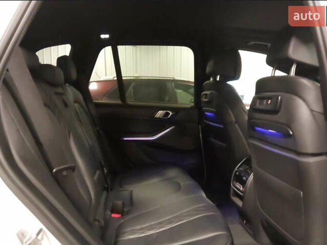 Белый БМВ Х5, объемом двигателя 3 л и пробегом 96 тыс. км за 46799 $, фото 9 на Automoto.ua