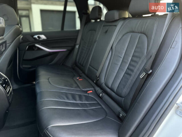 Білий БМВ Х5, об'ємом двигуна 3 л та пробігом 187 тис. км за 46500 $, фото 92 на Automoto.ua