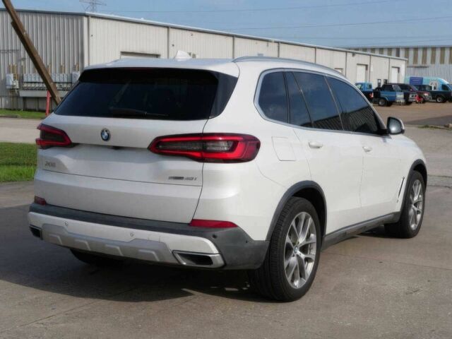 Белый БМВ Х5, объемом двигателя 3 л и пробегом 49 тыс. км за 42200 $, фото 6 на Automoto.ua