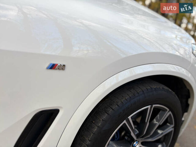 БМВ Х5 2021 в Тернополе на Automoto.ua Белый БМВ Х5, объемом двигателя 3 л и пробегом 98 тыс. км за 64900 $, фото 16 на Automoto.ua