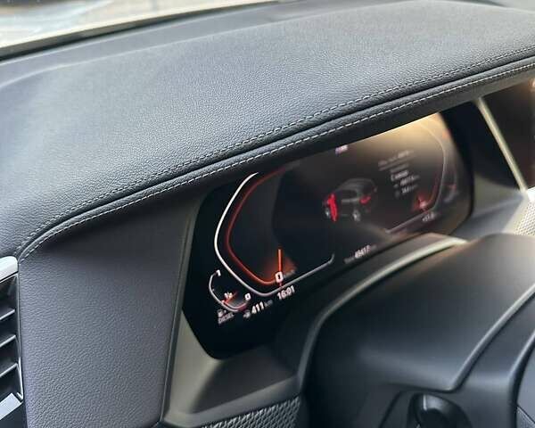 Белый БМВ Х5, объемом двигателя 2 л и пробегом 49 тыс. км за 69900 $, фото 16 на Automoto.ua