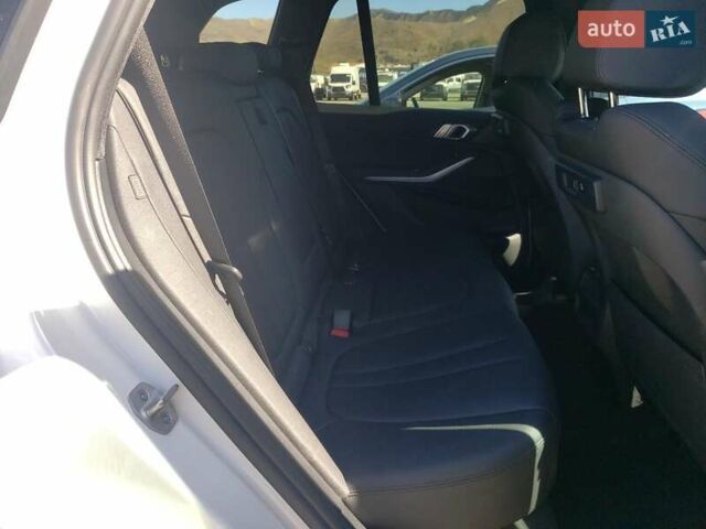 Білий БМВ Х5, об'ємом двигуна 3 л та пробігом 105 тис. км за 27100 $, фото 10 на Automoto.ua