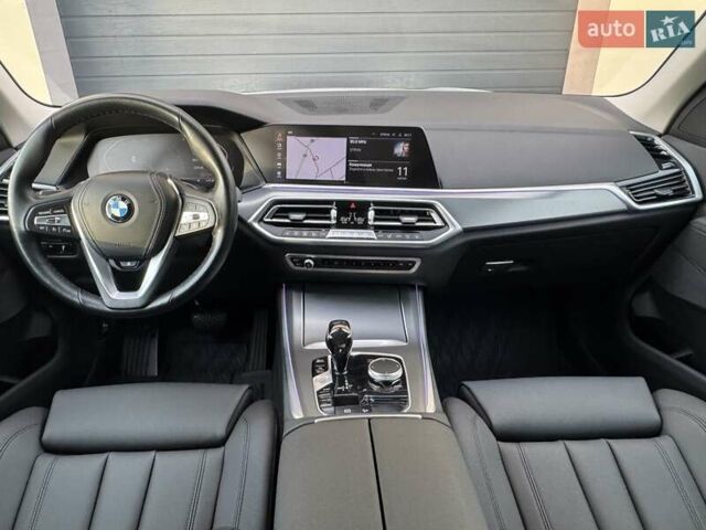 Білий БМВ Х5, об'ємом двигуна 2 л та пробігом 74 тис. км за 54200 $, фото 56 на Automoto.ua