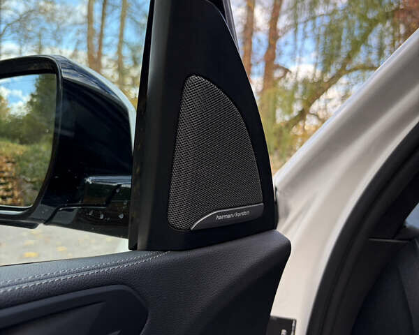 БМВ Х5 2021 в Тернополе на Automoto.ua Белый БМВ Х5, объемом двигателя 3 л и пробегом 98 тыс. км за 64900 $, фото 28 на Automoto.ua