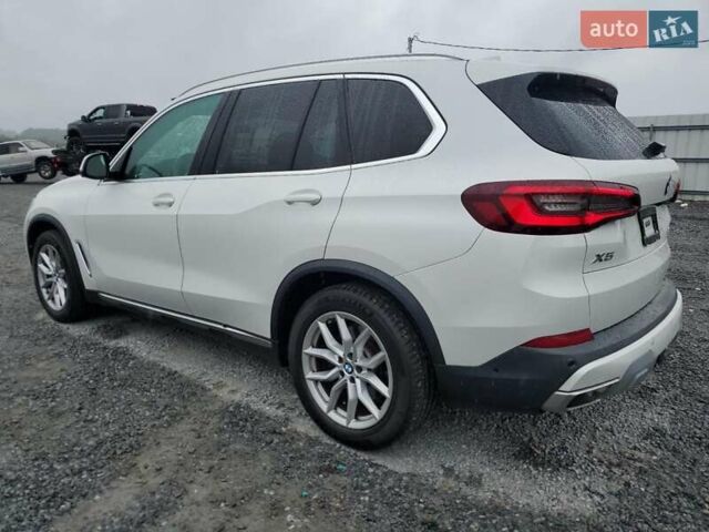Білий БМВ Х5, об'ємом двигуна 3 л та пробігом 141 тис. км за 24400 $, фото 1 на Automoto.ua