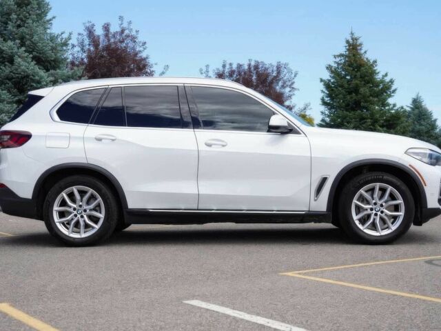 Белый БМВ Х5, объемом двигателя 3 л и пробегом 24 тыс. км за 52300 $, фото 5 на Automoto.ua