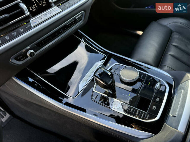 Білий БМВ Х5, об'ємом двигуна 3 л та пробігом 118 тис. км за 67777 $, фото 25 на Automoto.ua