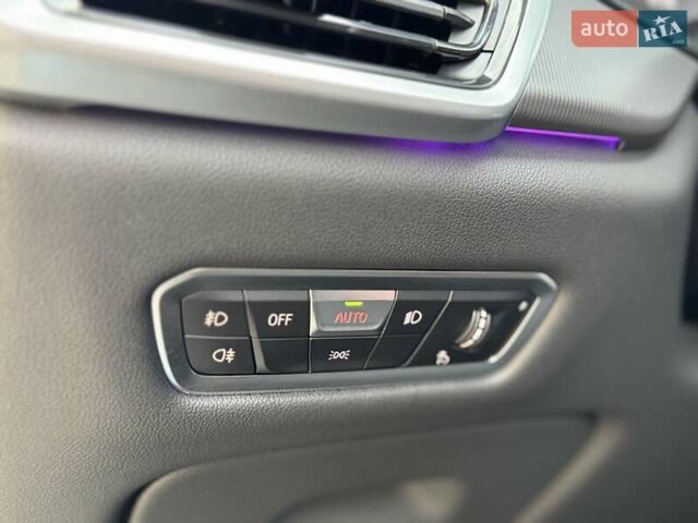 Білий БМВ Х5, об'ємом двигуна 2 л та пробігом 74 тис. км за 54200 $, фото 66 на Automoto.ua