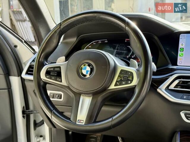 БМВ Х5 2021 у Дніпро (Дніпропетровську) на Automoto.ua Білий БМВ Х5, об'ємом двигуна 2.99 л та пробігом 95 тис. км за 64500 $, фото 31 на Automoto.ua
