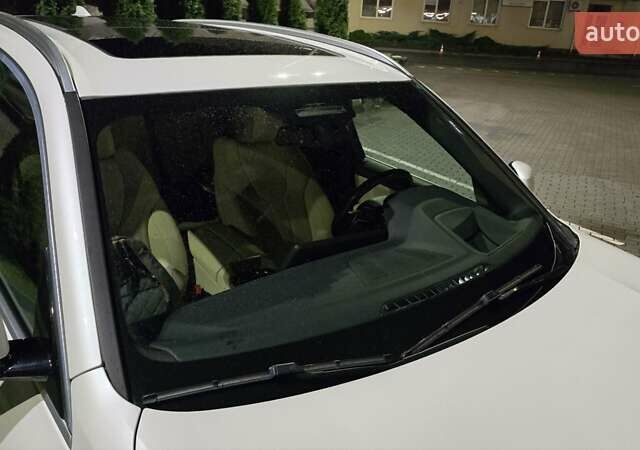 Белый БМВ Х5, объемом двигателя 3 л и пробегом 59 тыс. км за 60500 $, фото 41 на Automoto.ua