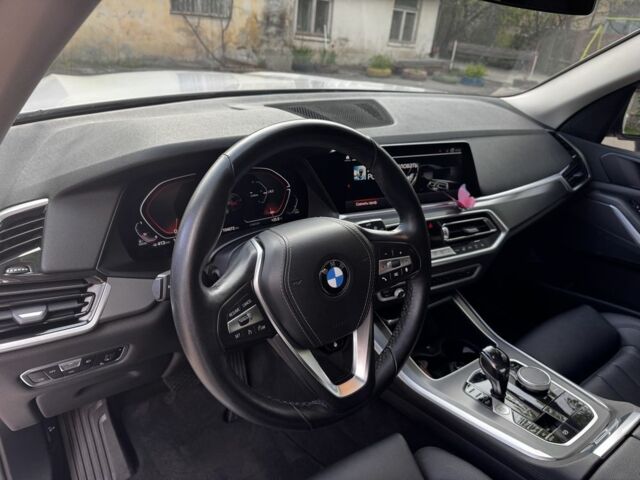 Белый БМВ Х5, объемом двигателя 2 л и пробегом 109 тыс. км за 52900 $, фото 4 на Automoto.ua