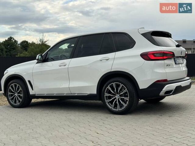 Білий БМВ Х5, об'ємом двигуна 2 л та пробігом 74 тис. км за 54200 $, фото 25 на Automoto.ua