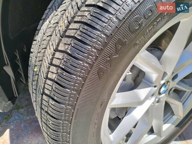 Белый БМВ Х5, объемом двигателя 2 л и пробегом 68 тыс. км за 53800 $, фото 4 на Automoto.ua