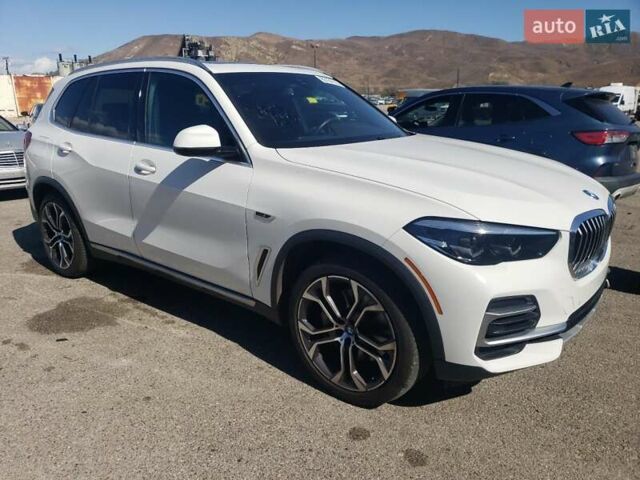 Білий БМВ Х5, об'ємом двигуна 3 л та пробігом 105 тис. км за 27100 $, фото 3 на Automoto.ua