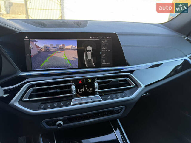 Білий БМВ Х5, об'ємом двигуна 3 л та пробігом 118 тис. км за 67777 $, фото 40 на Automoto.ua