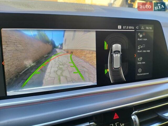 Белый БМВ Х5, объемом двигателя 2 л и пробегом 68 тыс. км за 53800 $, фото 13 на Automoto.ua