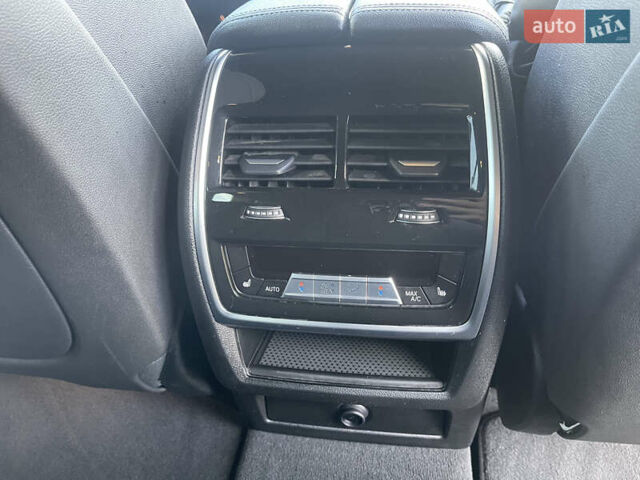 Белый БМВ Х5, объемом двигателя 3 л и пробегом 5 тыс. км за 62900 $, фото 58 на Automoto.ua