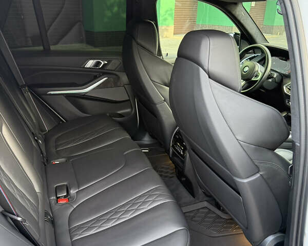 Белый БМВ Х5, объемом двигателя 2.99 л и пробегом 124 тыс. км за 74999 $, фото 27 на Automoto.ua
