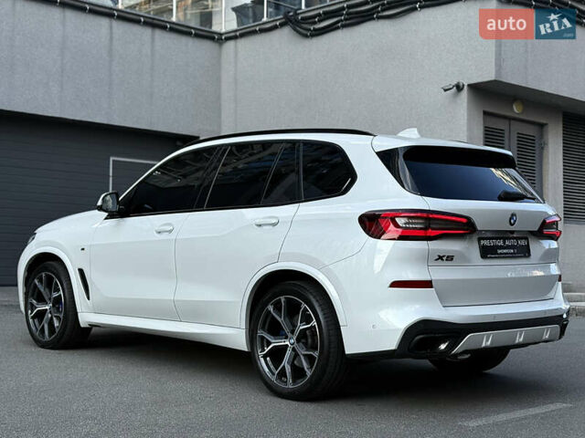 Белый БМВ Х5, объемом двигателя 3 л и пробегом 61 тыс. км за 73000 $, фото 24 на Automoto.ua