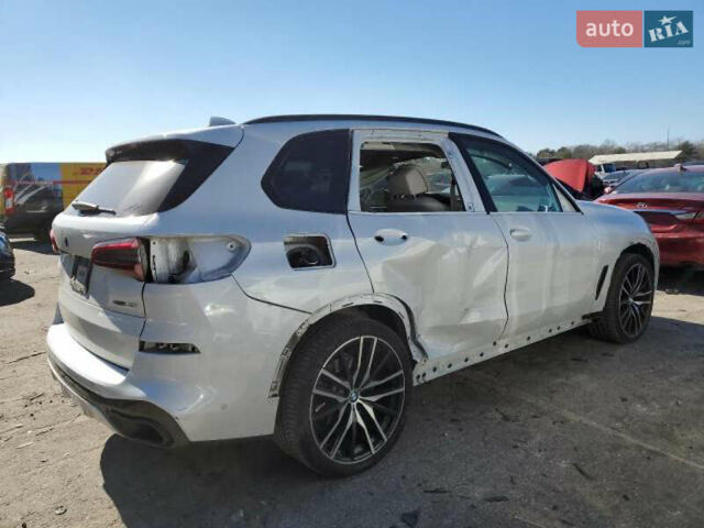 Белый БМВ Х5, объемом двигателя 3 л и пробегом 62 тыс. км за 57000 $, фото 4 на Automoto.ua