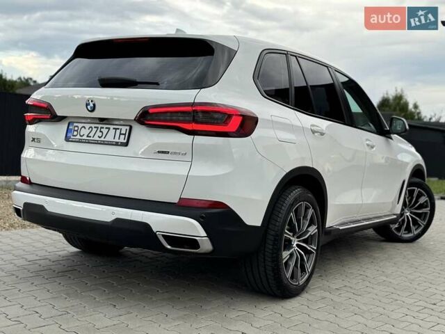 Білий БМВ Х5, об'ємом двигуна 2 л та пробігом 74 тис. км за 54200 $, фото 12 на Automoto.ua