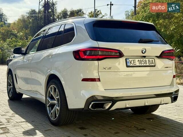 Белый БМВ Х5, объемом двигателя 2.99 л и пробегом 95 тыс. км за 64500 $, фото 17 на Automoto.ua