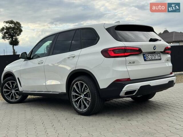 Білий БМВ Х5, об'ємом двигуна 2 л та пробігом 74 тис. км за 54200 $, фото 21 на Automoto.ua