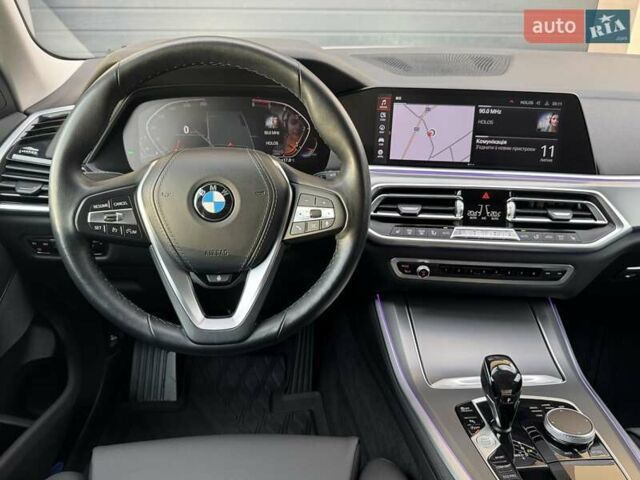 Білий БМВ Х5, об'ємом двигуна 2 л та пробігом 74 тис. км за 54200 $, фото 84 на Automoto.ua