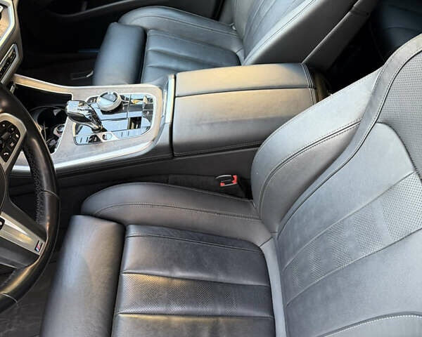 БМВ Х5 2021 в Черновцах на Automoto.ua Белый БМВ Х5, объемом двигателя 2.99 л и пробегом 84 тыс. км за 74000 $, фото 10 на Automoto.ua