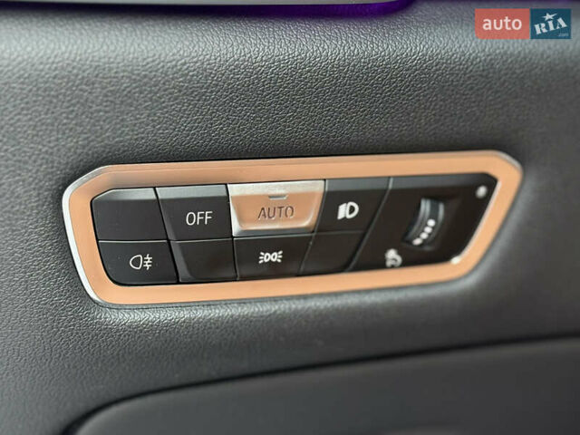 Белый БМВ Х5, объемом двигателя 3 л и пробегом 61 тыс. км за 73000 $, фото 57 на Automoto.ua