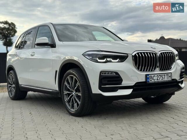 Білий БМВ Х5, об'ємом двигуна 2 л та пробігом 74 тис. км за 54200 $, фото 7 на Automoto.ua