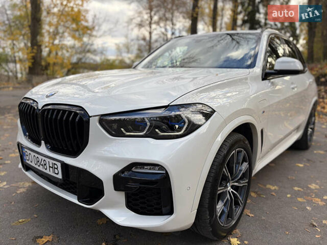 БМВ Х5 2021 в Тернополе на Automoto.ua Белый БМВ Х5, объемом двигателя 3 л и пробегом 98 тыс. км за 64900 $, фото 13 на Automoto.ua