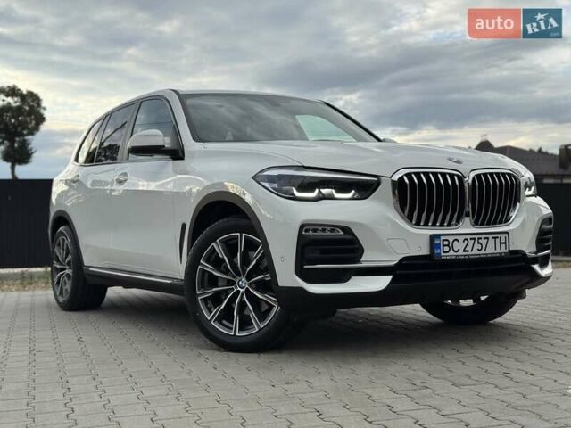 Білий БМВ Х5, об'ємом двигуна 2 л та пробігом 74 тис. км за 54200 $, фото 4 на Automoto.ua