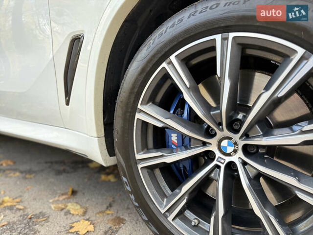 БМВ Х5 2021 в Тернополе на Automoto.ua Белый БМВ Х5, объемом двигателя 3 л и пробегом 98 тыс. км за 64900 $, фото 17 на Automoto.ua